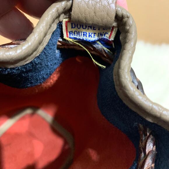 DOONEY and BOURKE Vintage Red & Blue All Weather Leather TETON Drawstring Bucket - Picture 10 of 16